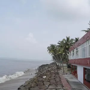  Hotel Cherai Blue View India