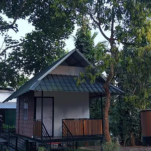  Guest house The Wayanad Club India